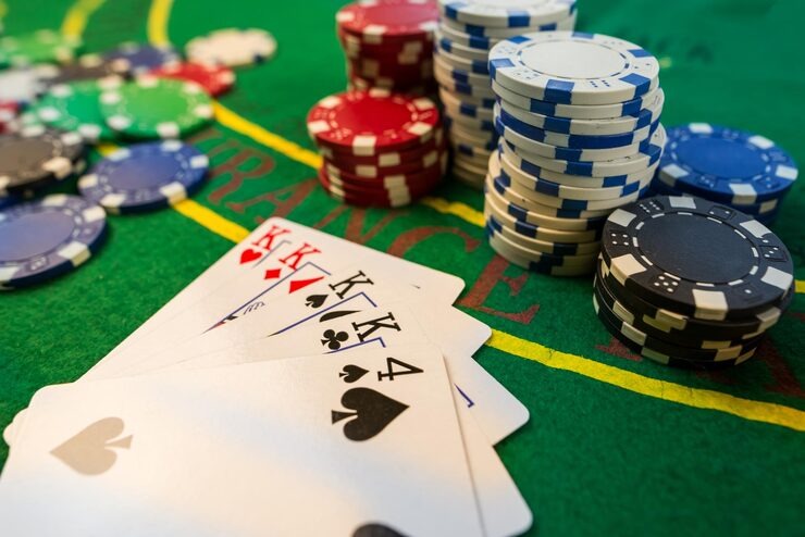 Live casino and slot game interface